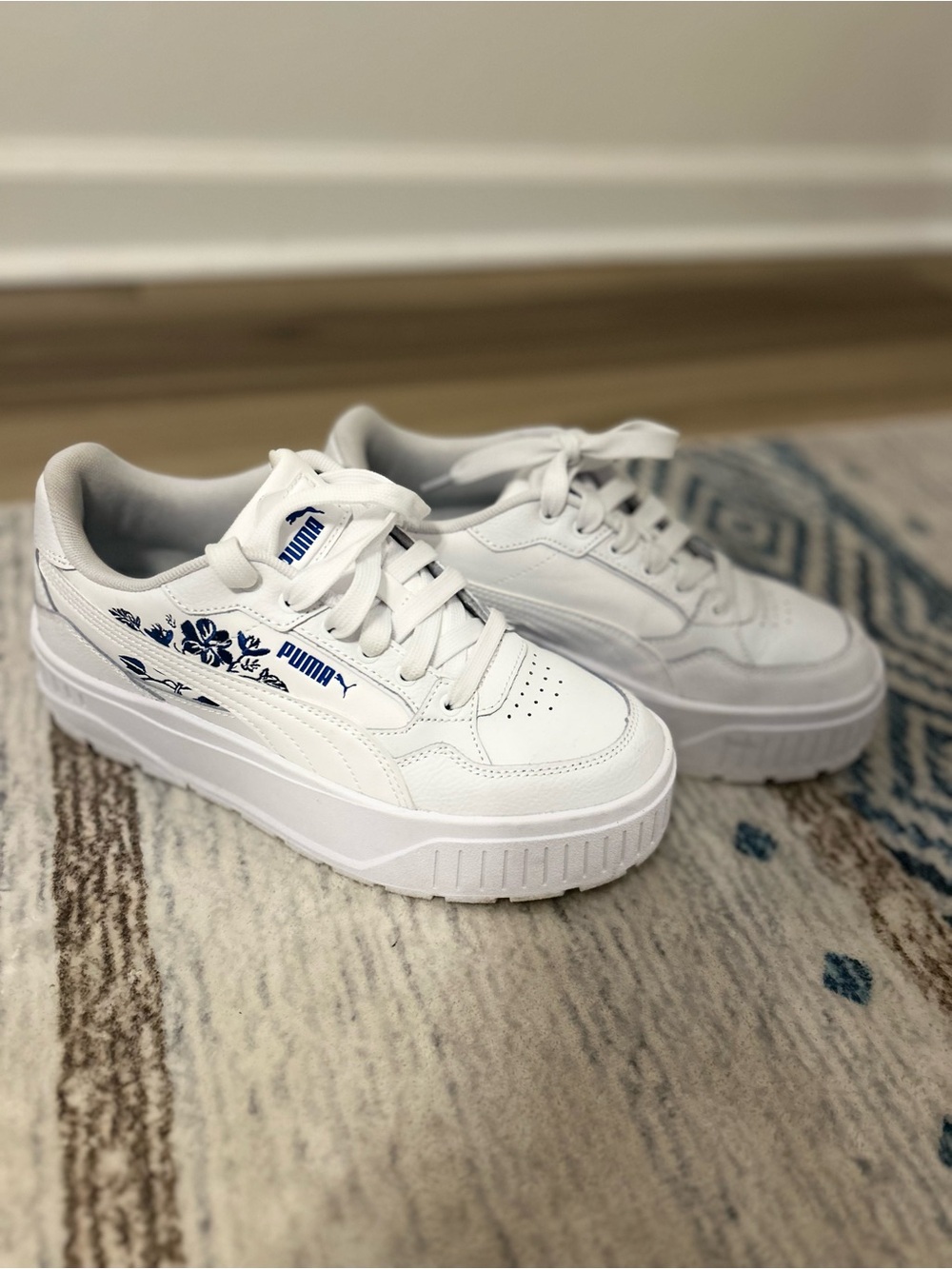 Puma White Kids' Sneakers with Navy Floral Graphic
